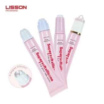 tubo de gloss labial com aplicador de silicone